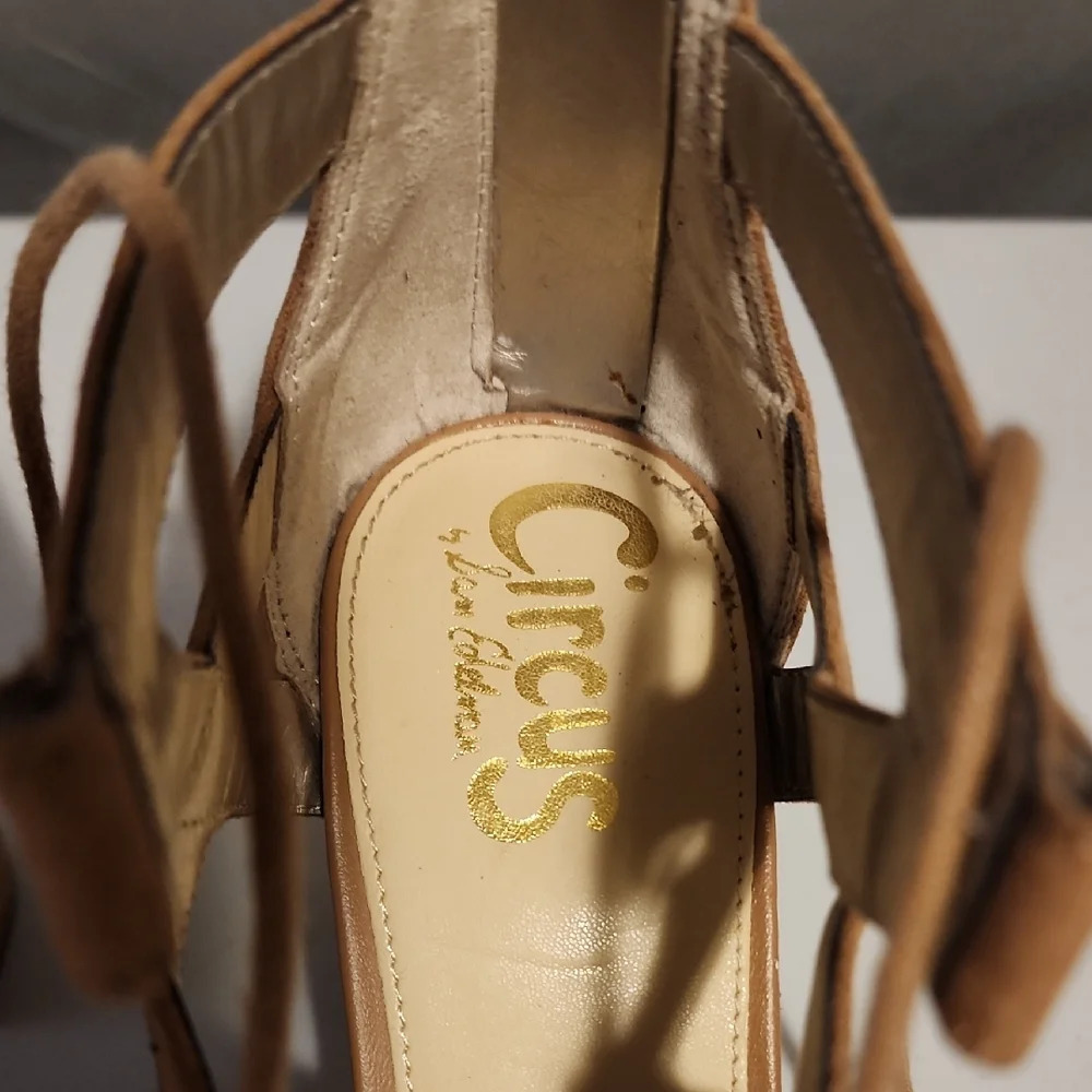 Circus by Sam Edelman Tan Heeled Sandals - Picture 2 of 9